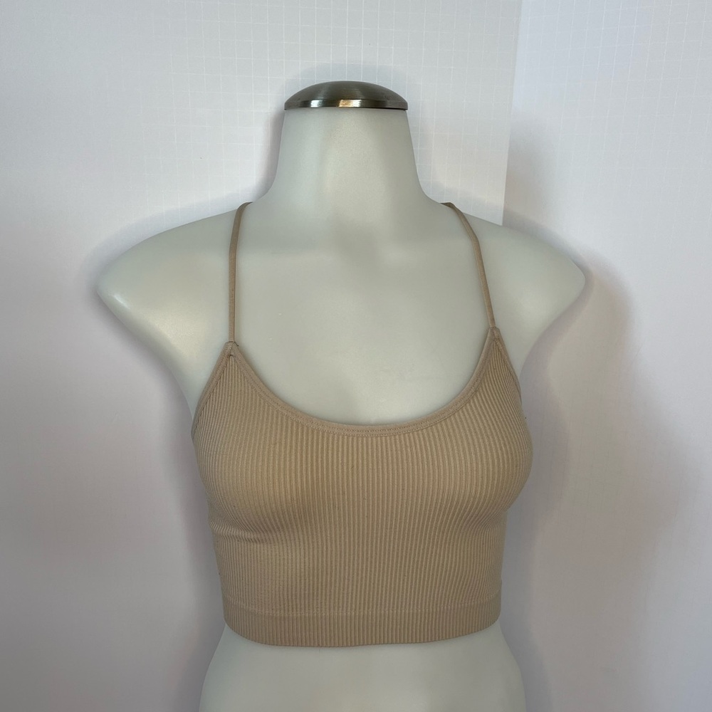 Colsie Beige and Black Ribbed Crop Top